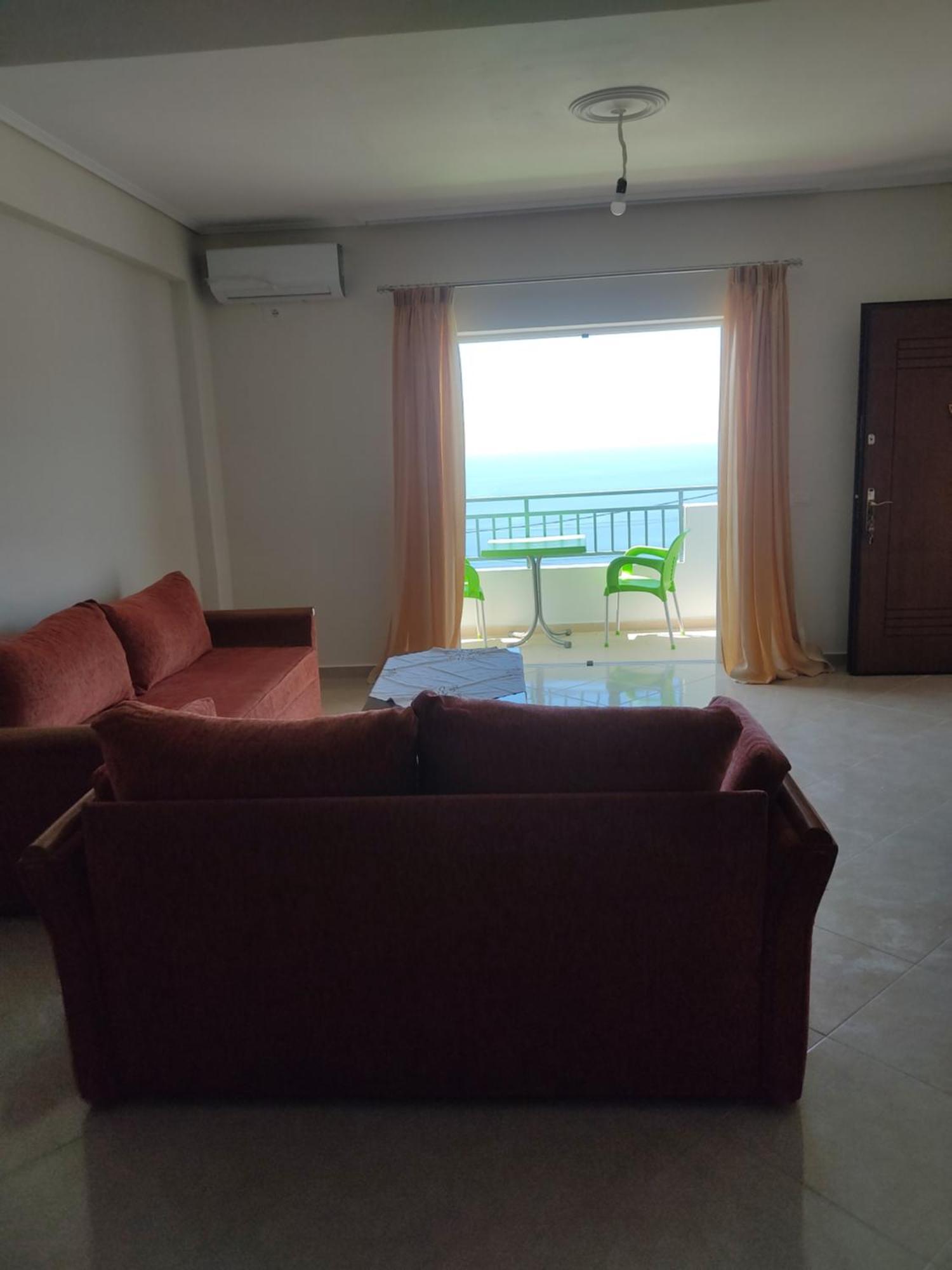 Lukova Center Apartments Buitenkant foto