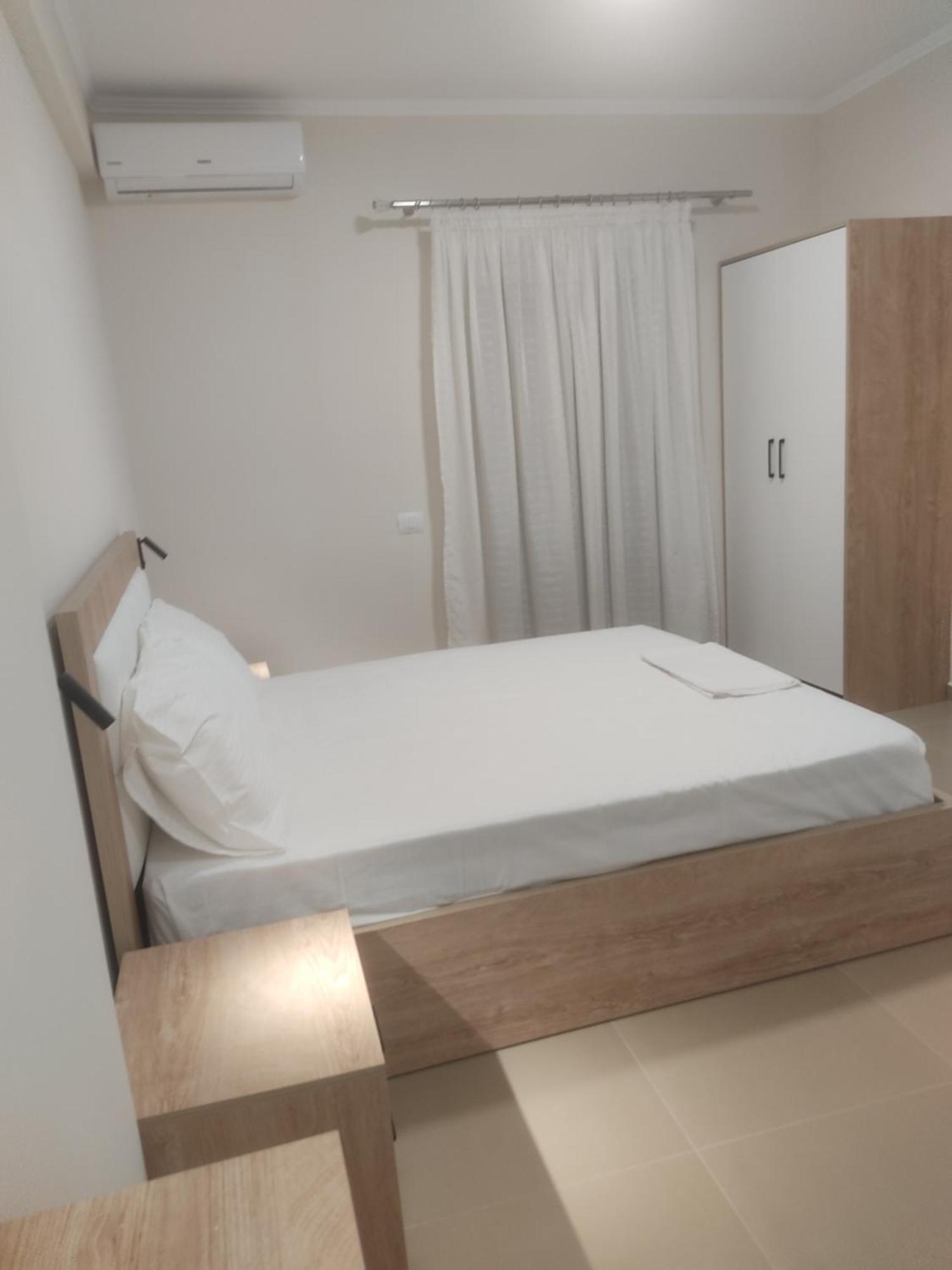 Lukova Center Apartments Buitenkant foto